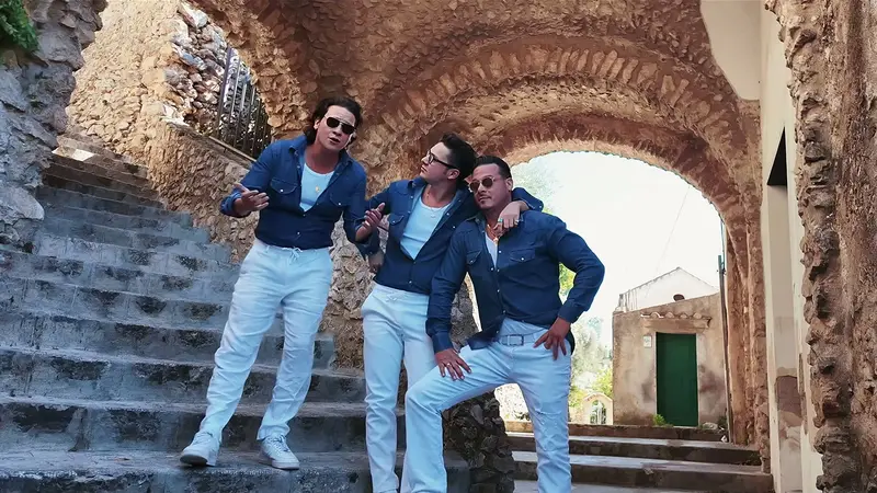 Esteriore Brothers